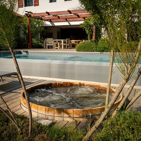 Loreteian - Splendide Au Calme *