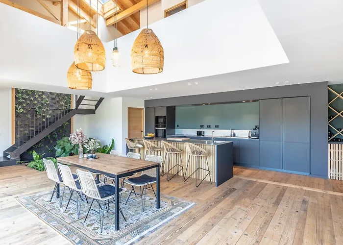 Loreteian - Splendide Au Calme *